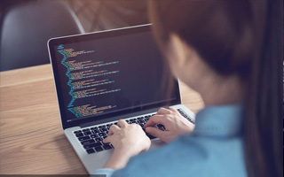 临朐 api php源码,下载的php源码怎么运行呢？
